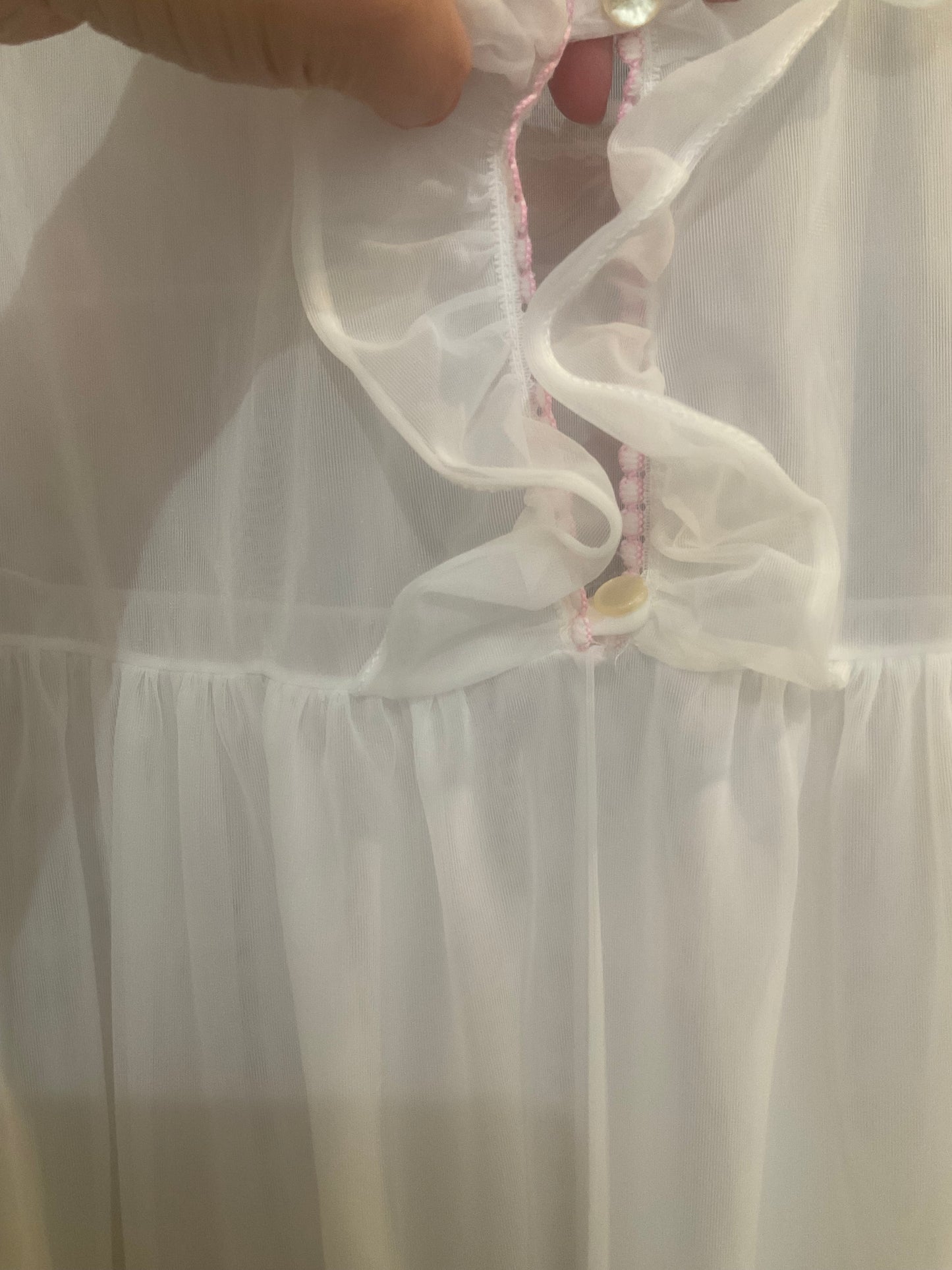 #162 White Peignoir Robe by La Loire- L+
