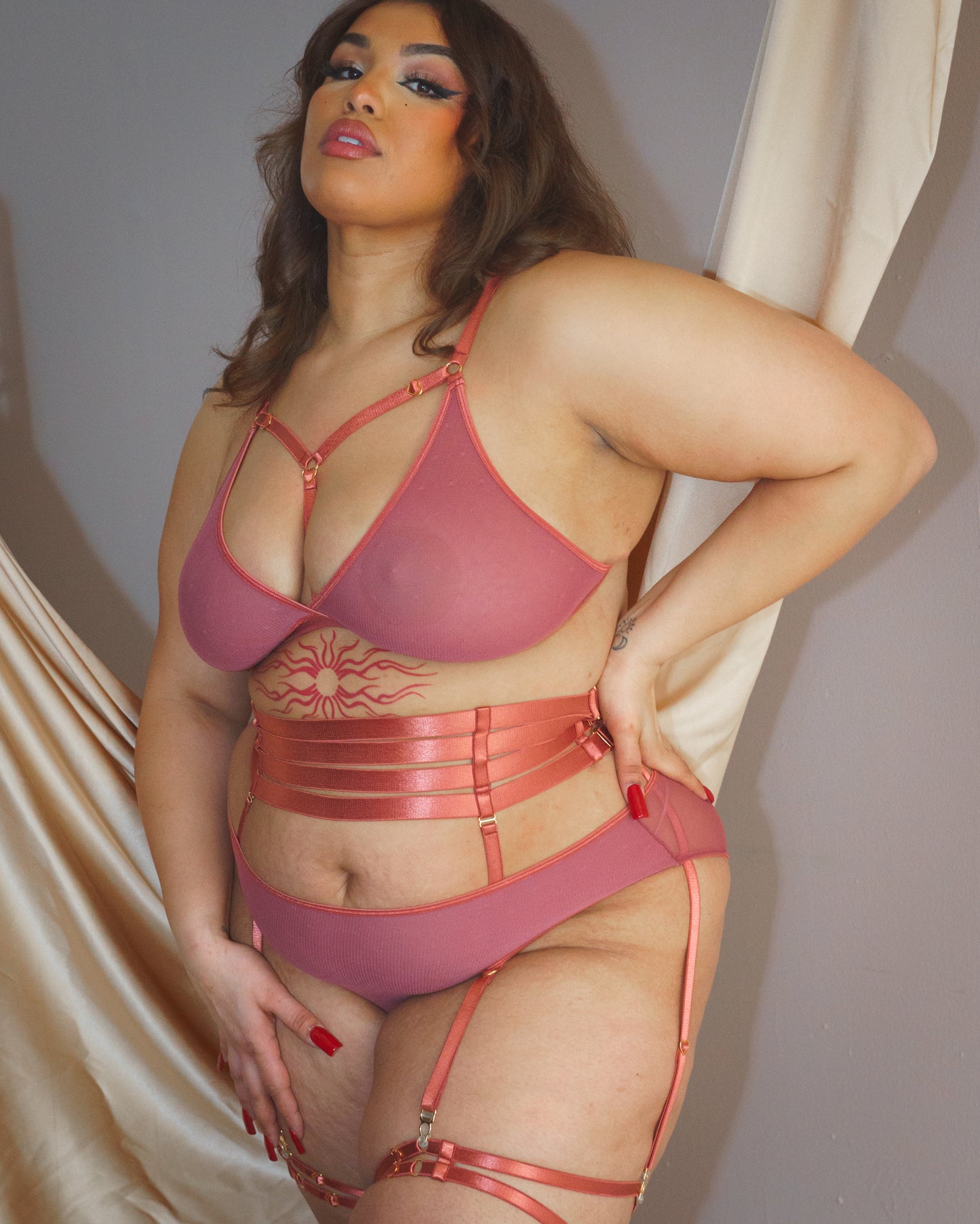 Hearts Of Venus Copper Rose Strappy Waist Cincher By Uye Surana - XS-3X