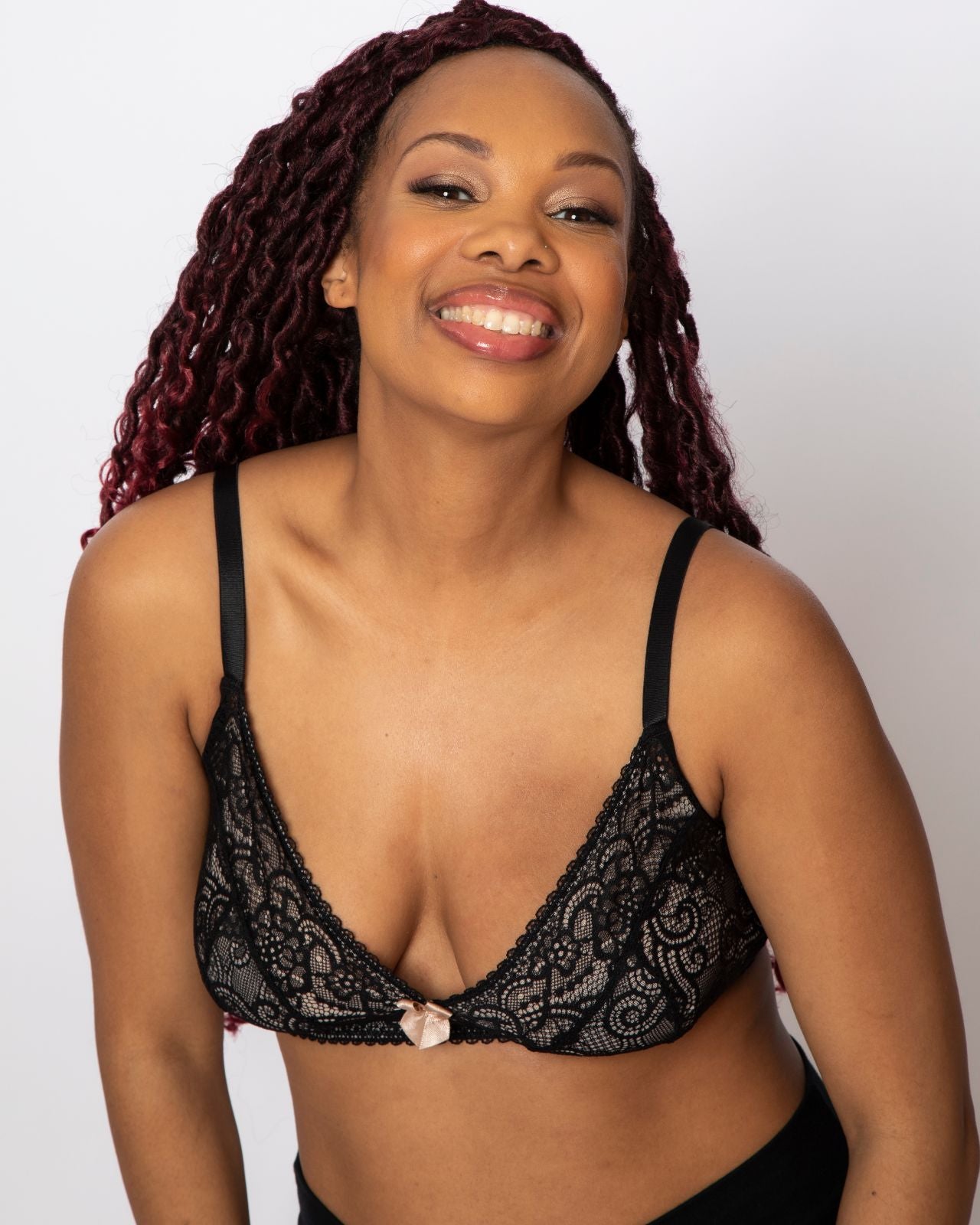 Gloria Soft Lace Bralette (pocketed) By AnaOno - S/32