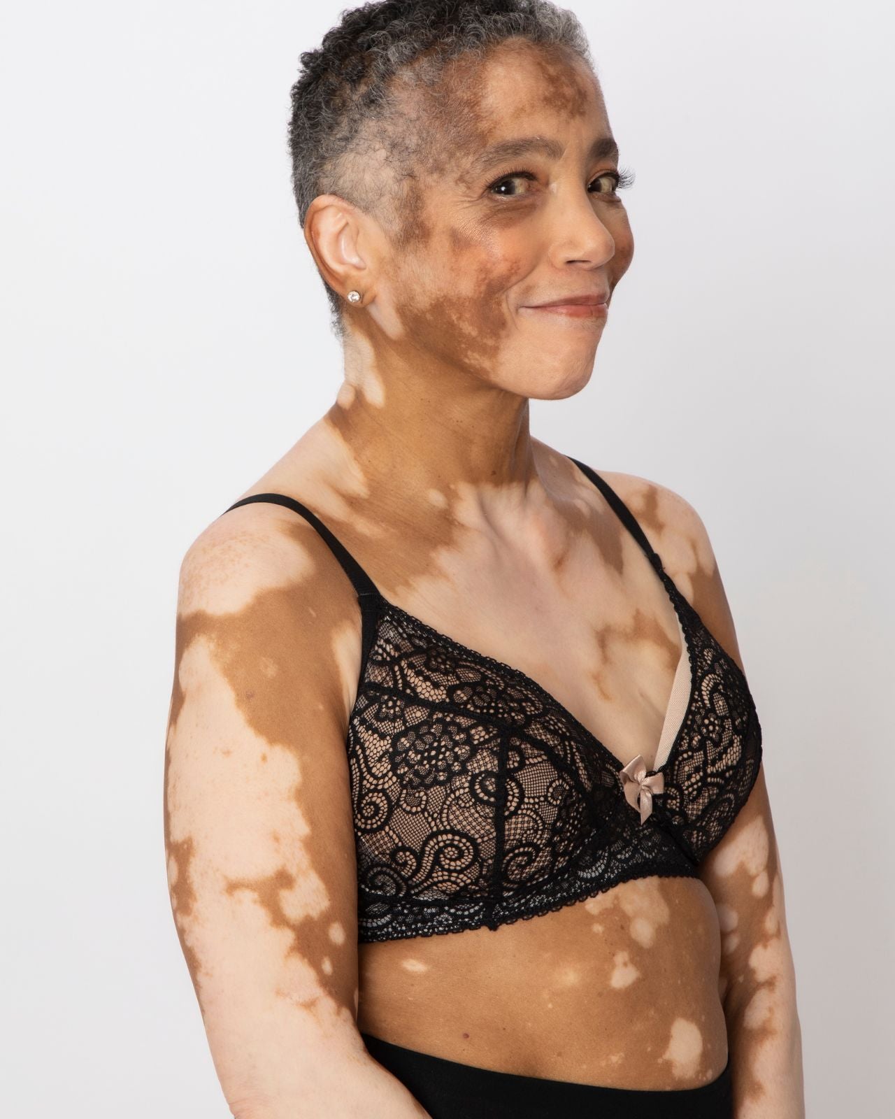 Gloria Soft Lace Bralette (pocketed) By AnaOno - S/32-XXL/40
