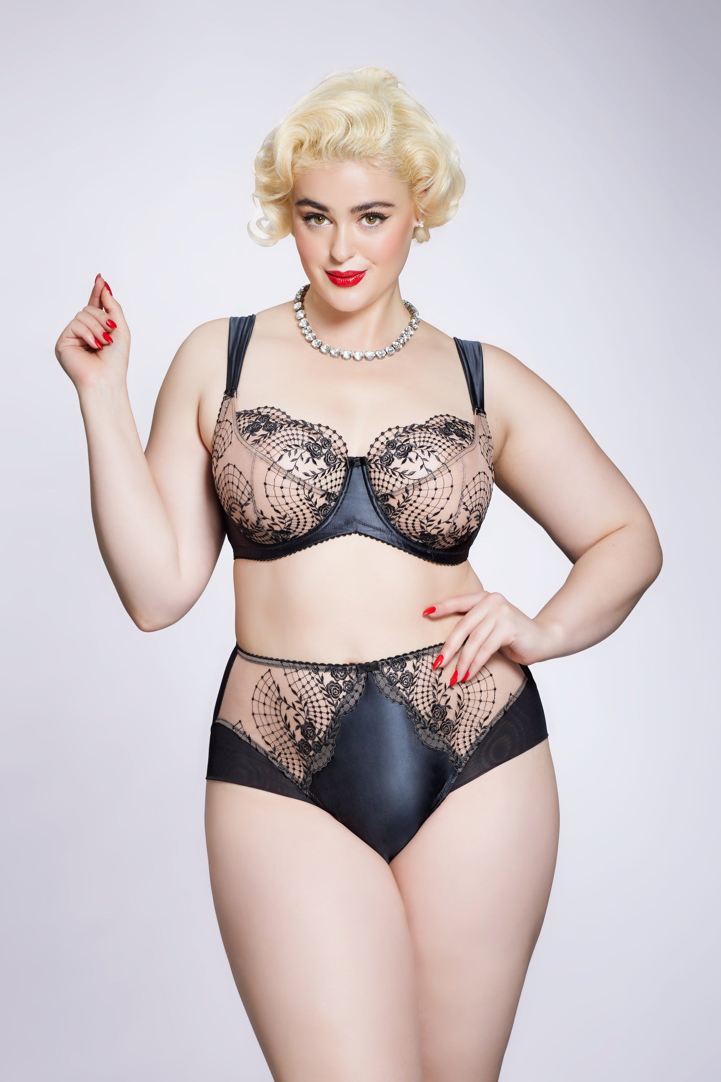 Julie's Roses Curve Bra in Black By Dita Von Teese - 38-44 bands D-G (UK)I