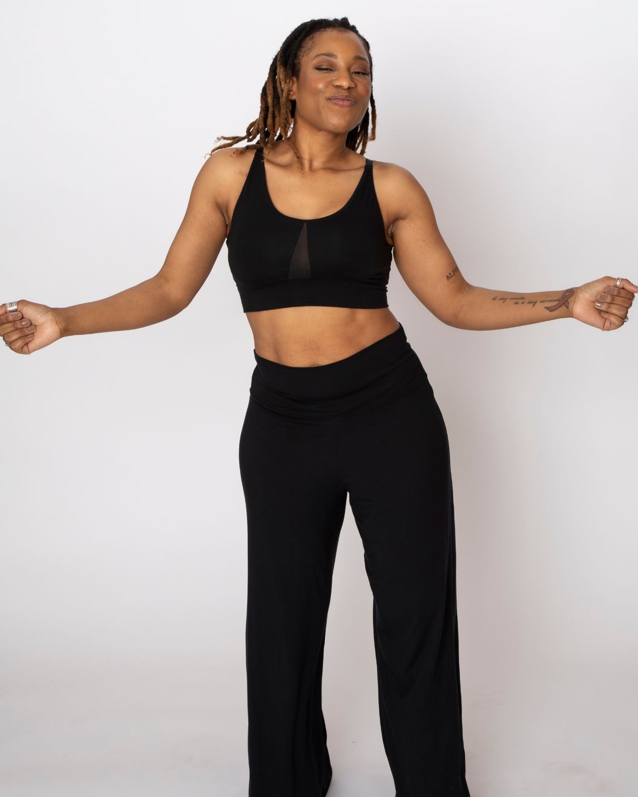 Leslie Leisure Bra in Black (pocketed) By AnaOno - XS-3X