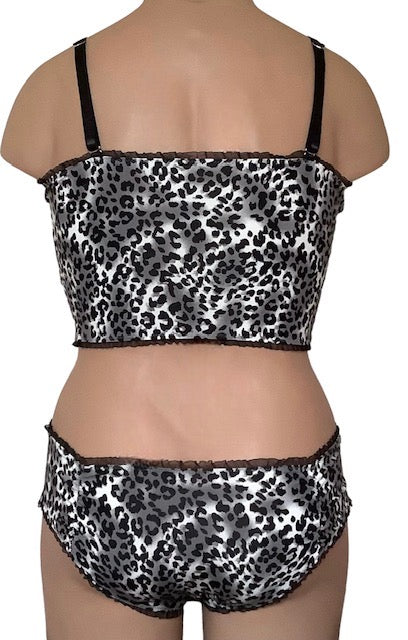 IV for Gigi : Lana Snow Leopard Print Bamboo Longline Bralette - S-2X