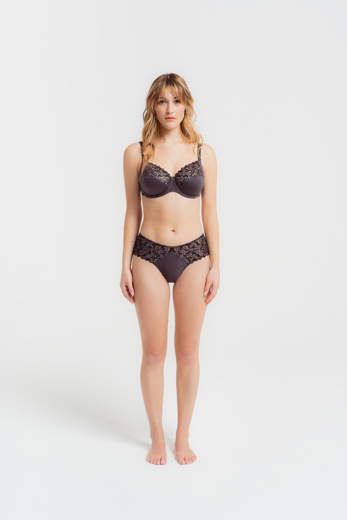 Electric Waves Shorty in Smoke By Louisa Bracq - XS-2XL