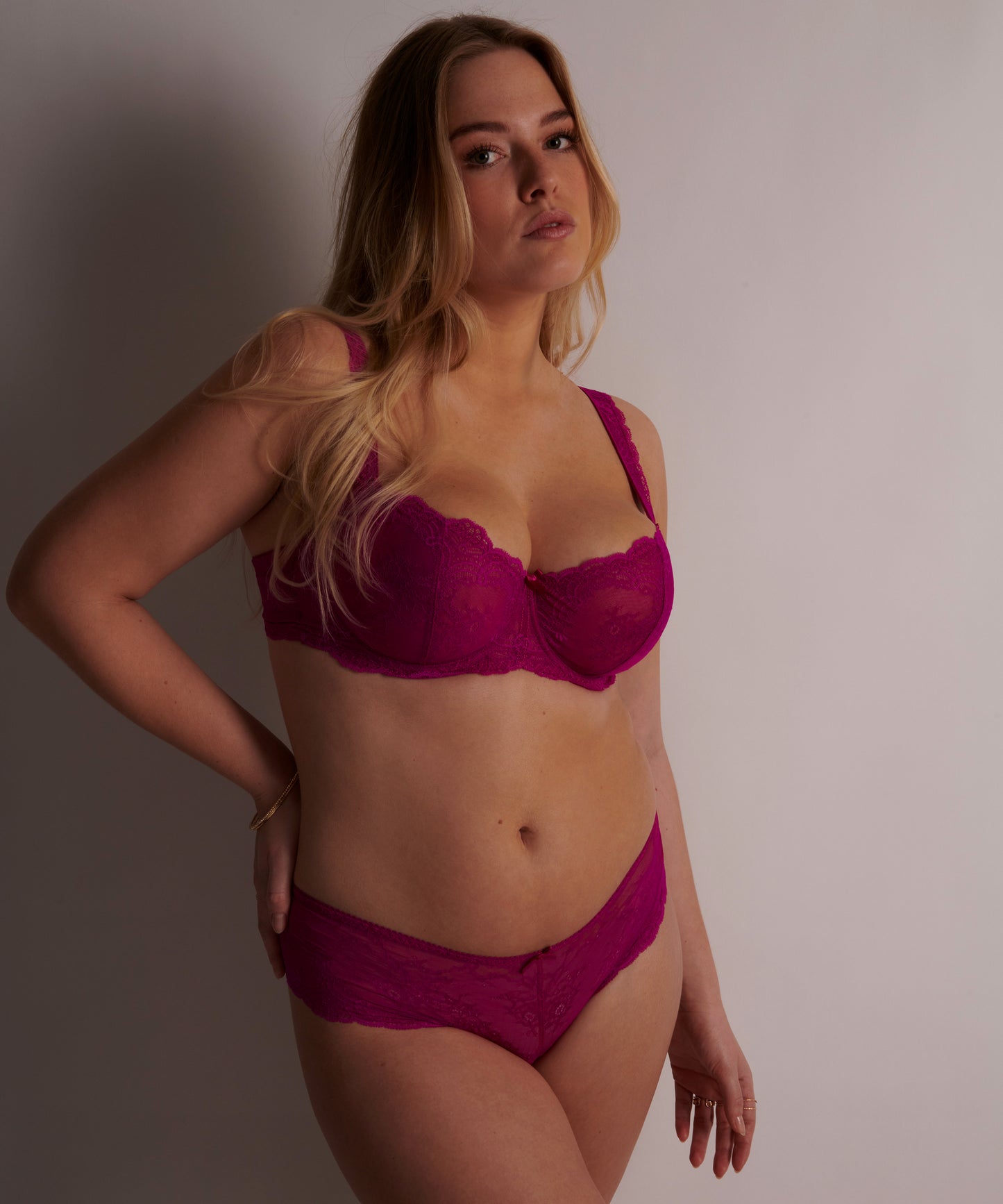 Dans Des Sens Half Cup Bra in Pink Pulsion By Aubade - 30-40/B-G