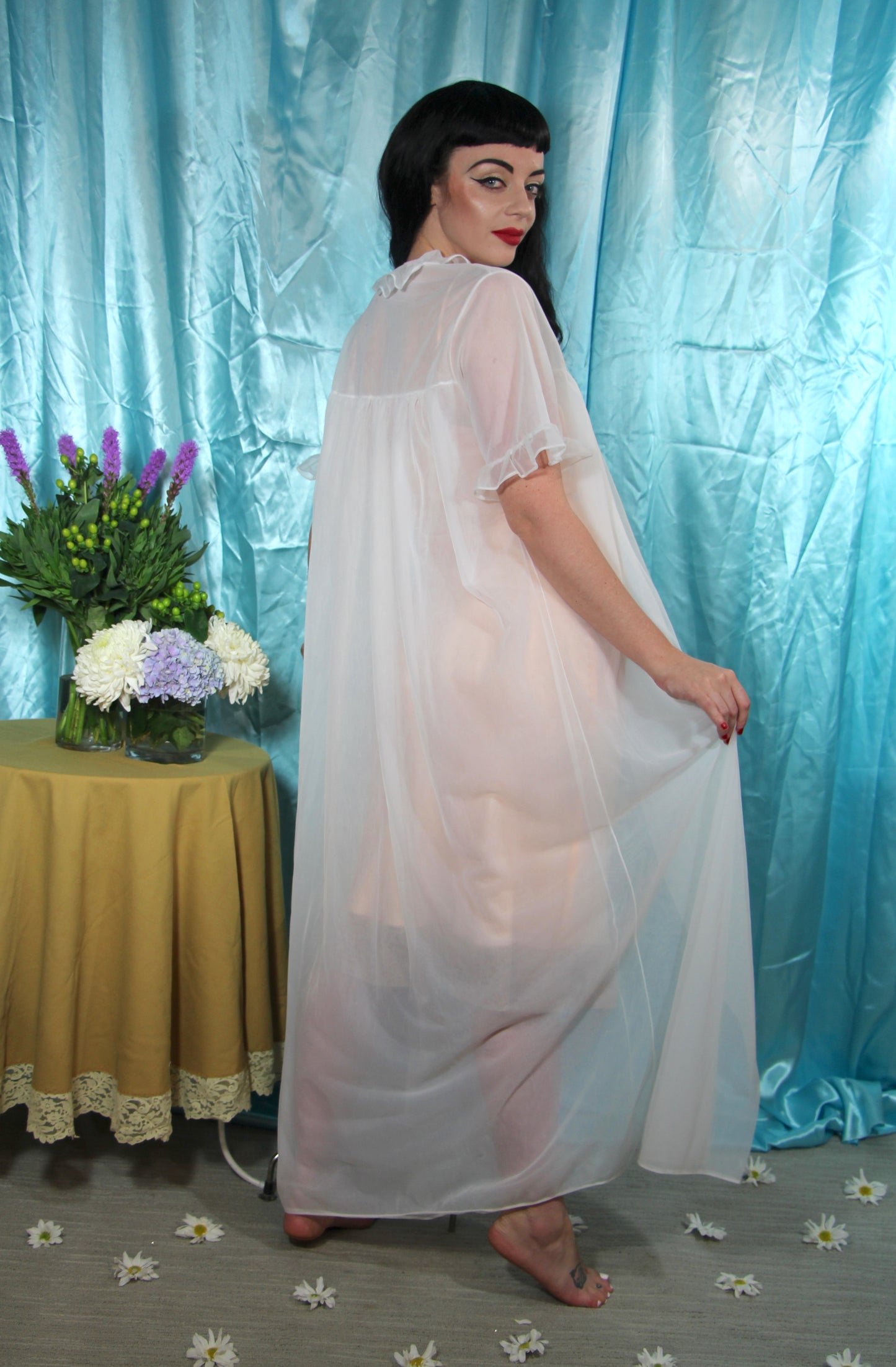#162 White Peignoir Robe by La Loire- L+