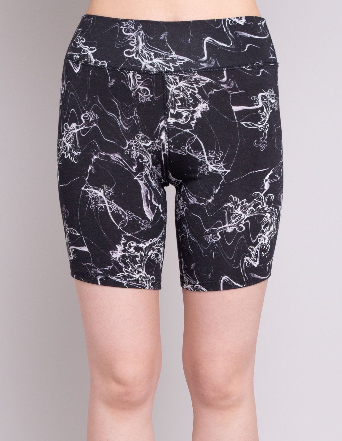 Hallie Comfort-short in Komachi- XS-3X