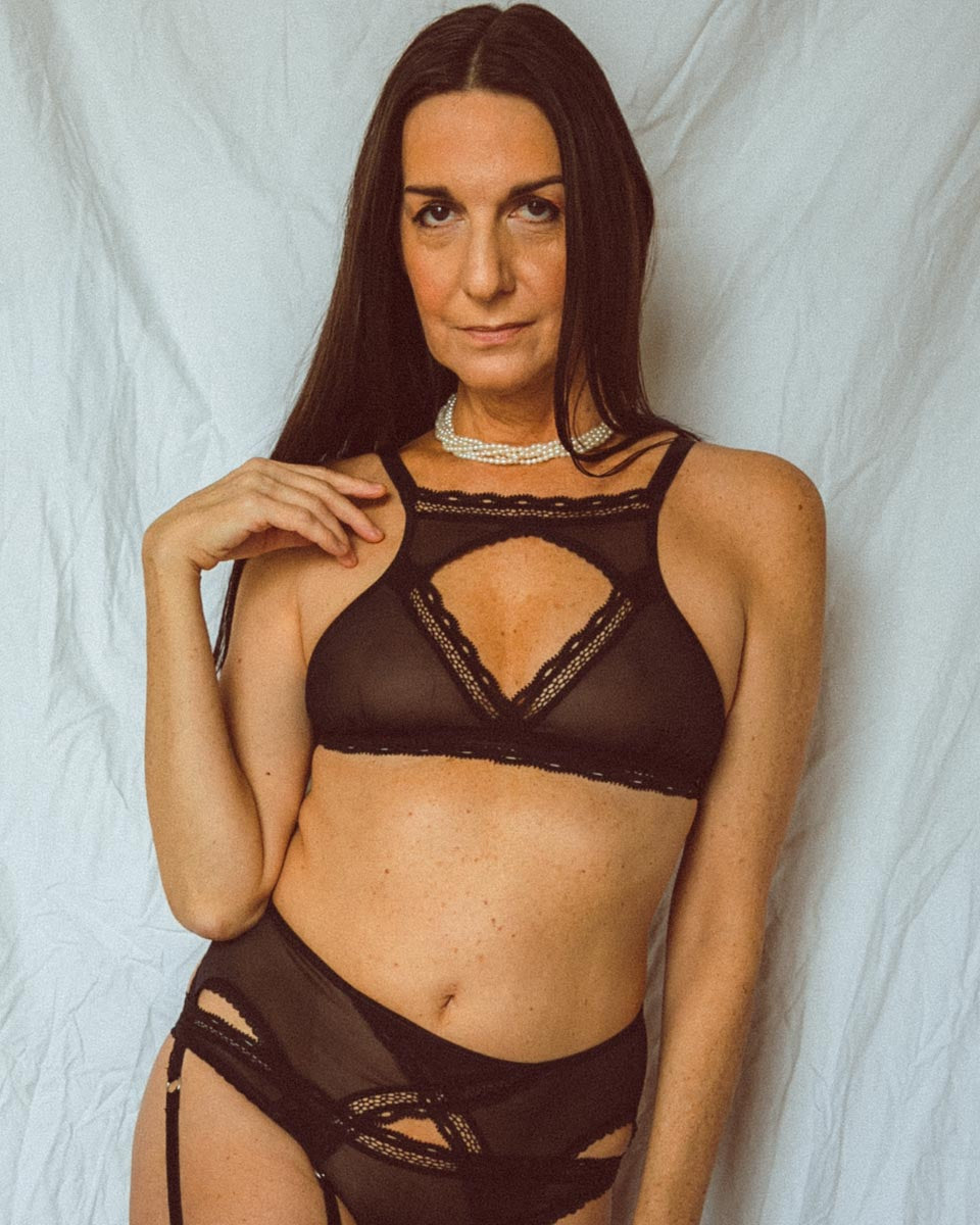 Black Mesh Garter Belt Nouveau - XS-2X
