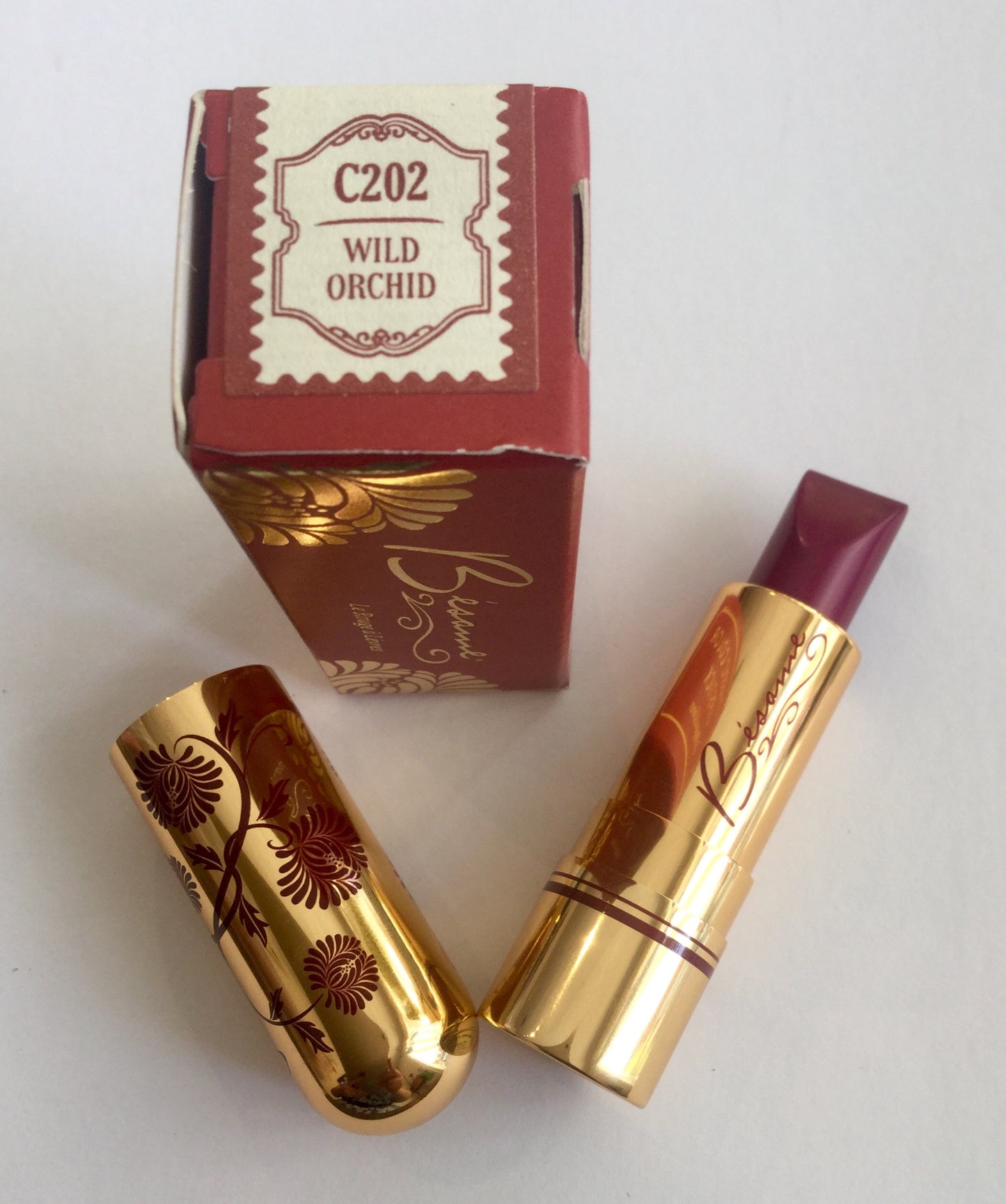 1952 Wild Orchid Lipstick