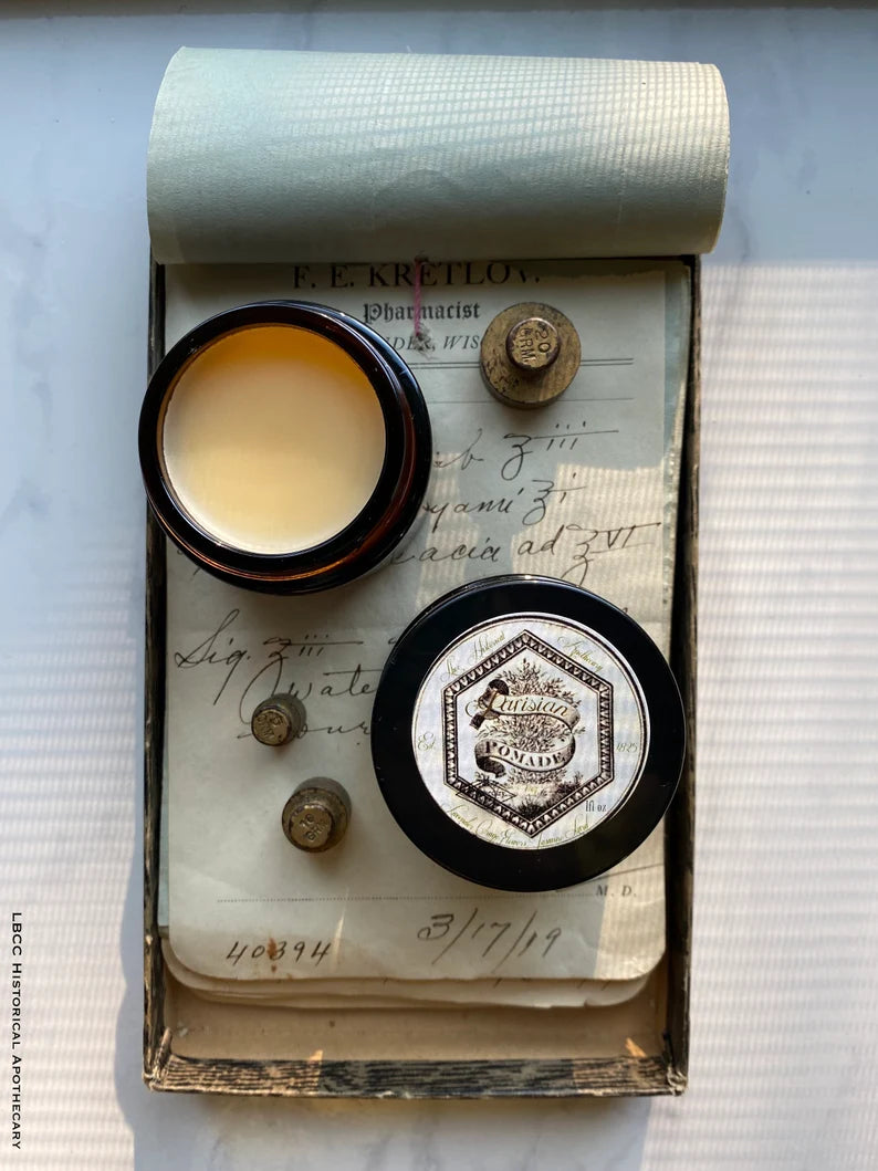 1825 Parisian Hair Pomade