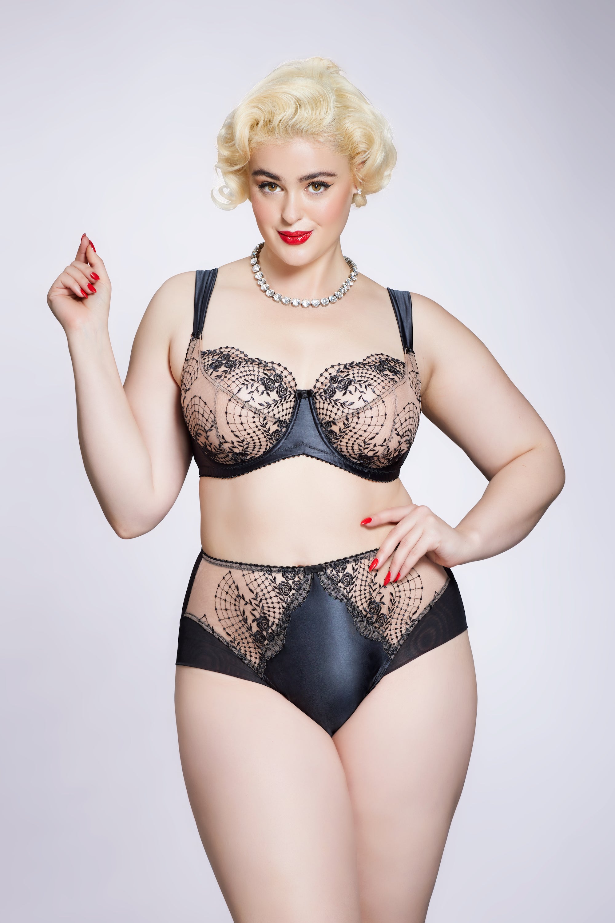 Julie's Roses Curve Bra in Black By Dita Von Teese - 38-44 bands D-G