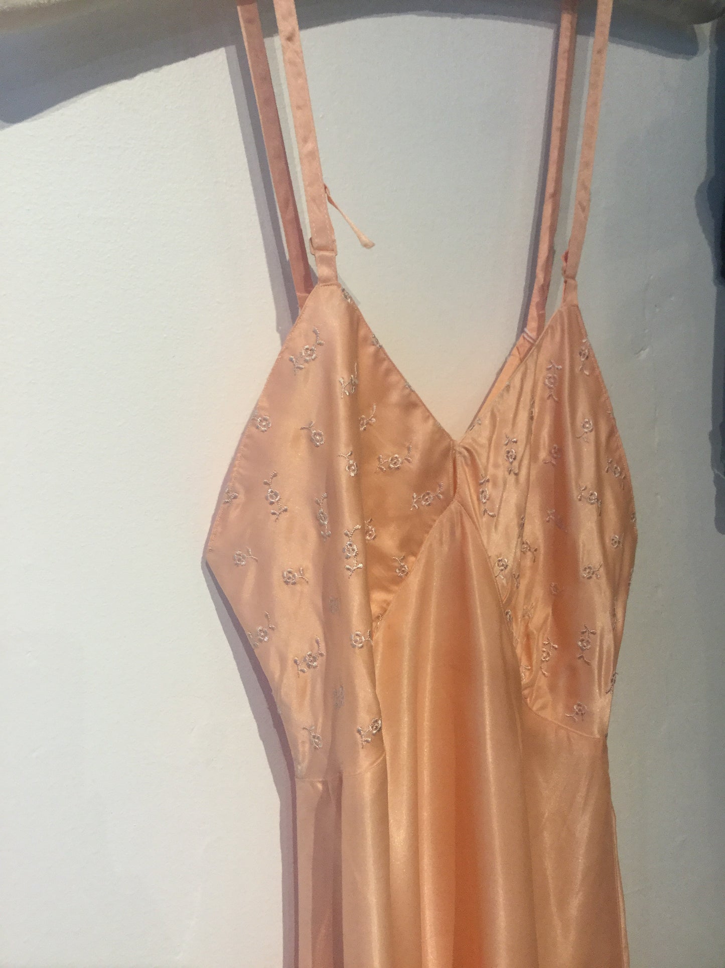 Embroidered Bust Peachy Peach Slip XS/S #077