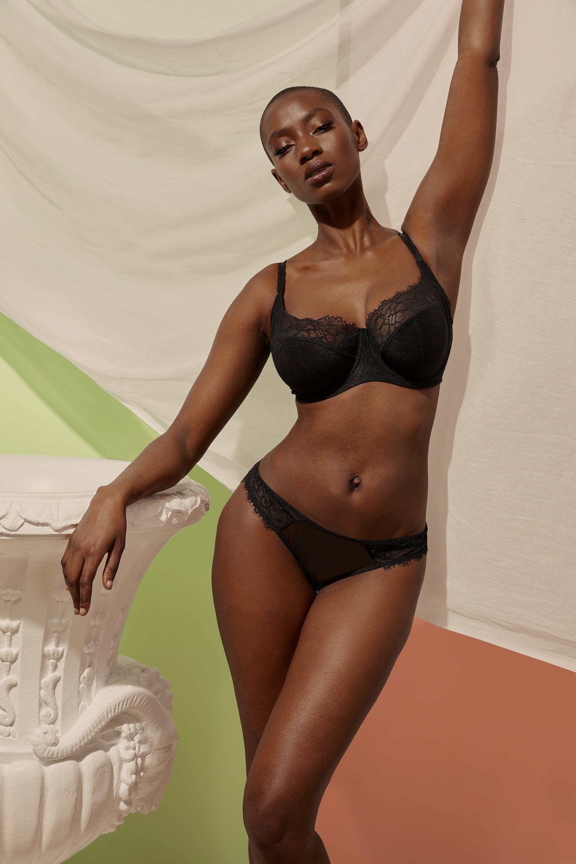 DD Brown Lace Underwired Full Cup Bra - 38G Zambia
