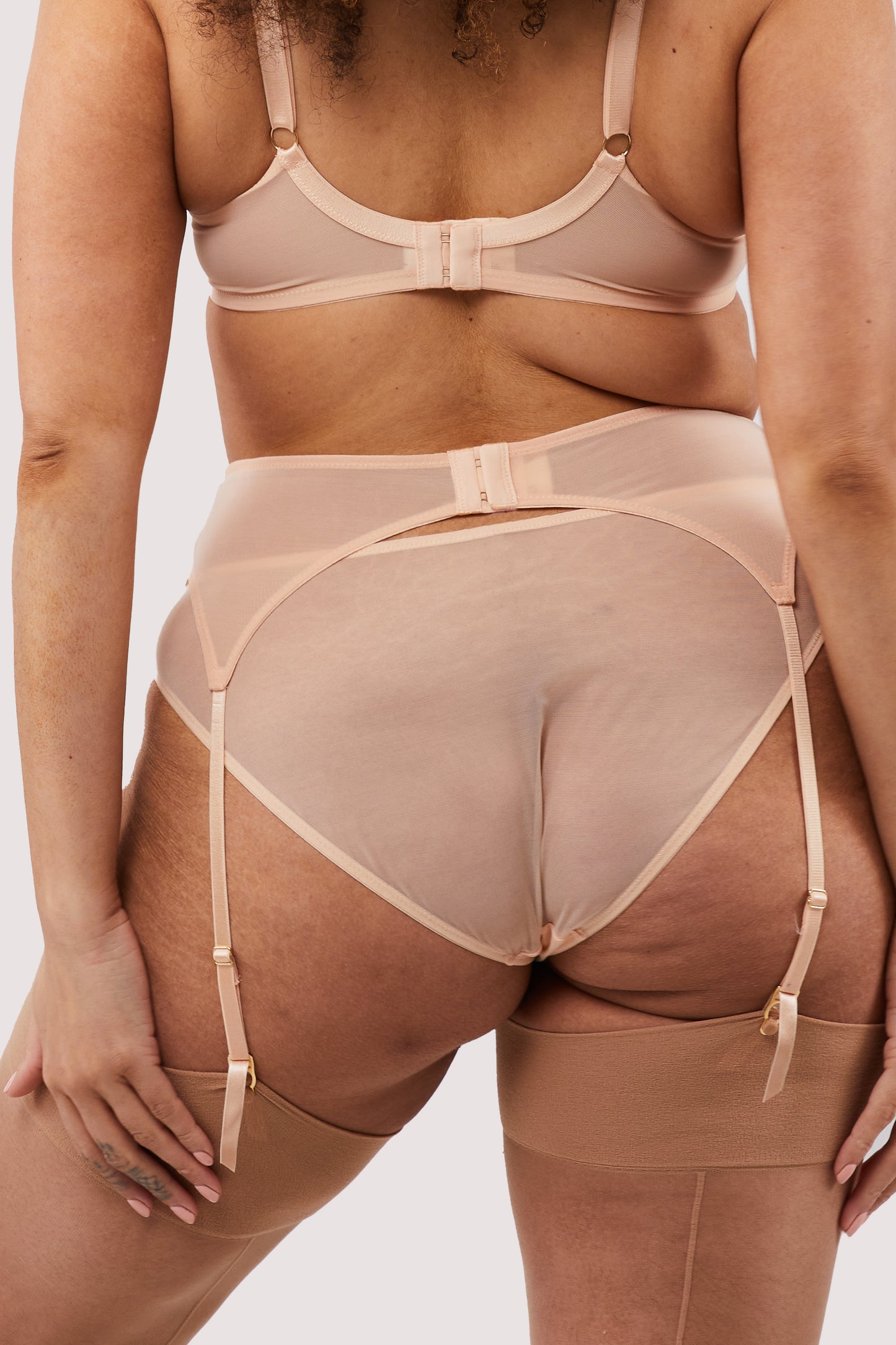 Nola Diamante Suspender Belt- sizes 4-20